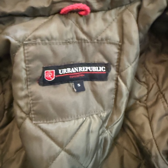 Urban Republic size small faux fur hooded military hunter green jacket - Picture 5 of 6